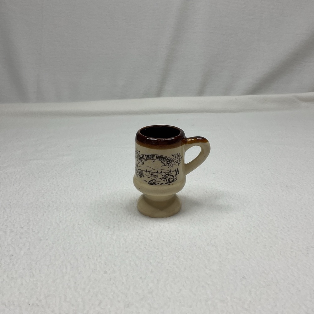 3.25 Inch Miniature Great Smokey Mountains Souvenir Mug With Imperfections - Picture 3 of 16